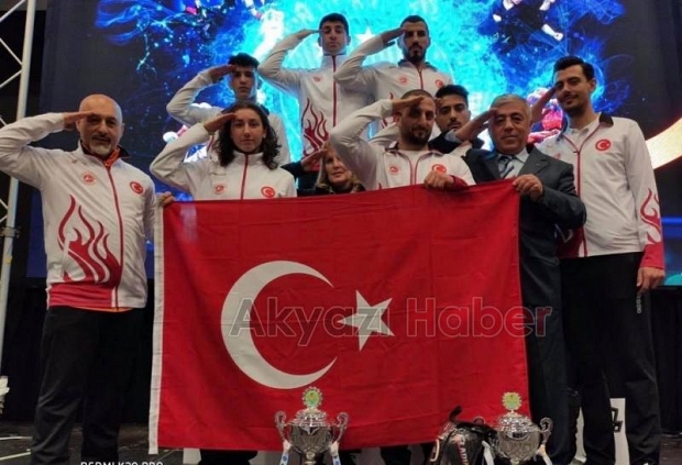 Ali Paşa Çakır Dünya ikincisi oldu