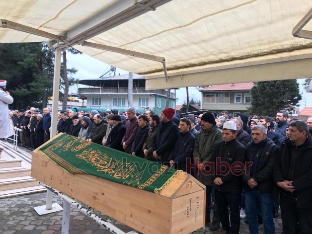 Ali Yalçınkaya Defnedildi