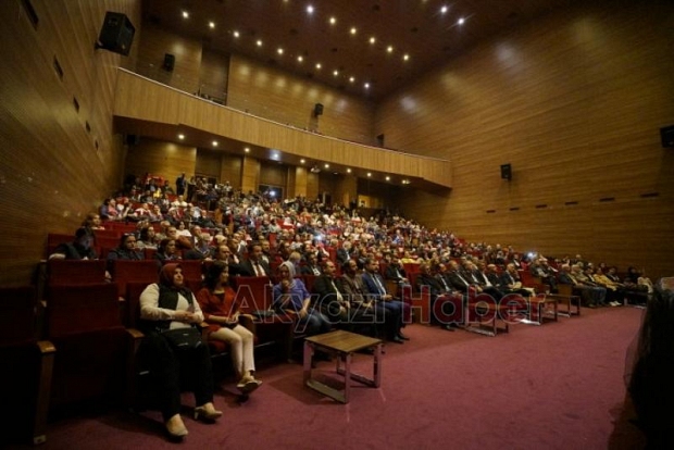 Alimex Çalışan Korosu ilk konserini verdi