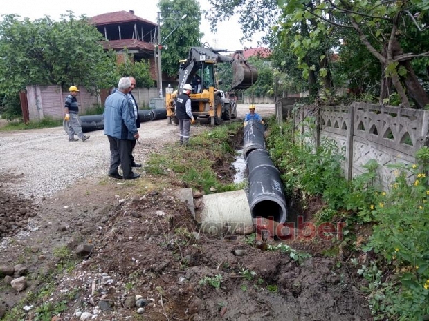 ALT YAPI ÇALIŞMALARI KÜÇÜCEK MAHALLESİNDE HIZ KAZANDI