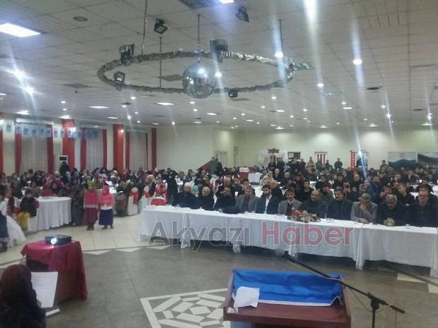 ANADOLU GENÇLİK DERNEĞİ MEKKE NİN FETHİNİ KUTLADI