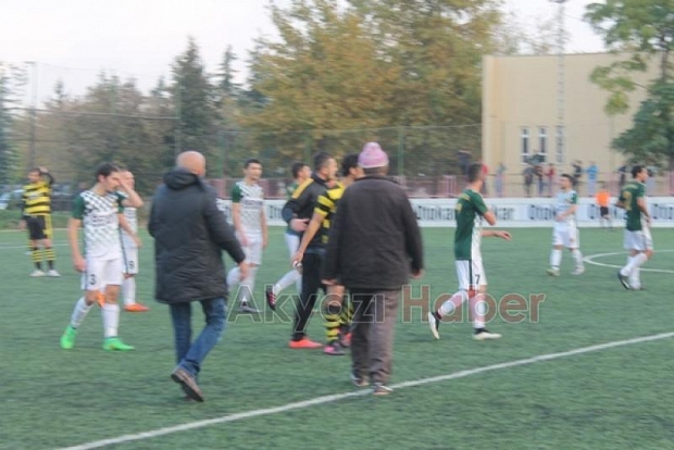 As Akyazıspor Deplasmandan Puansız Döndü