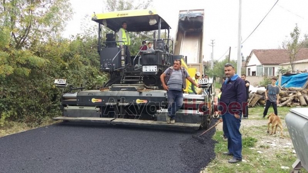 ASFALT EKİPLERİ TÜRKORMANKÖY MAHALLESİNDE