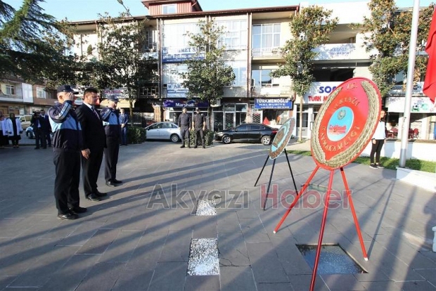 ATATÜRKÜN VEFATININ 81 YILI TÖRENLE ANILDI