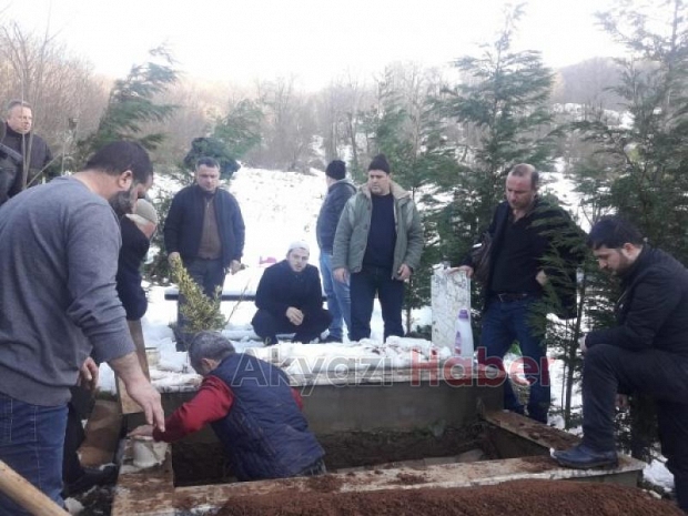 Ayşe Okan Dualarla Defnedildi