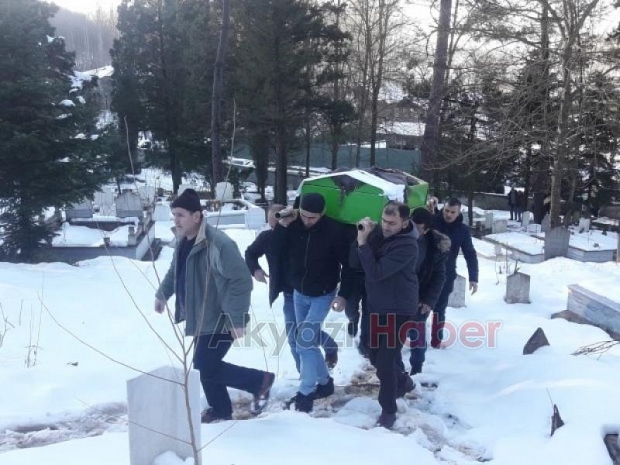 Ayşe Okan Dualarla Defnedildi