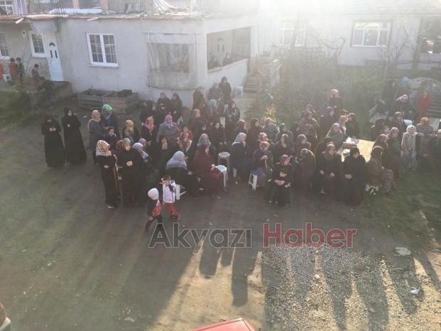 Ayşe Sağlam Defnedildi