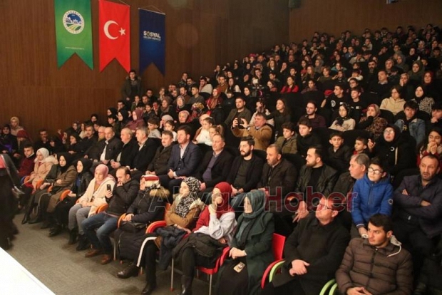 Baba adlı tiyatroya yoğun ilgi