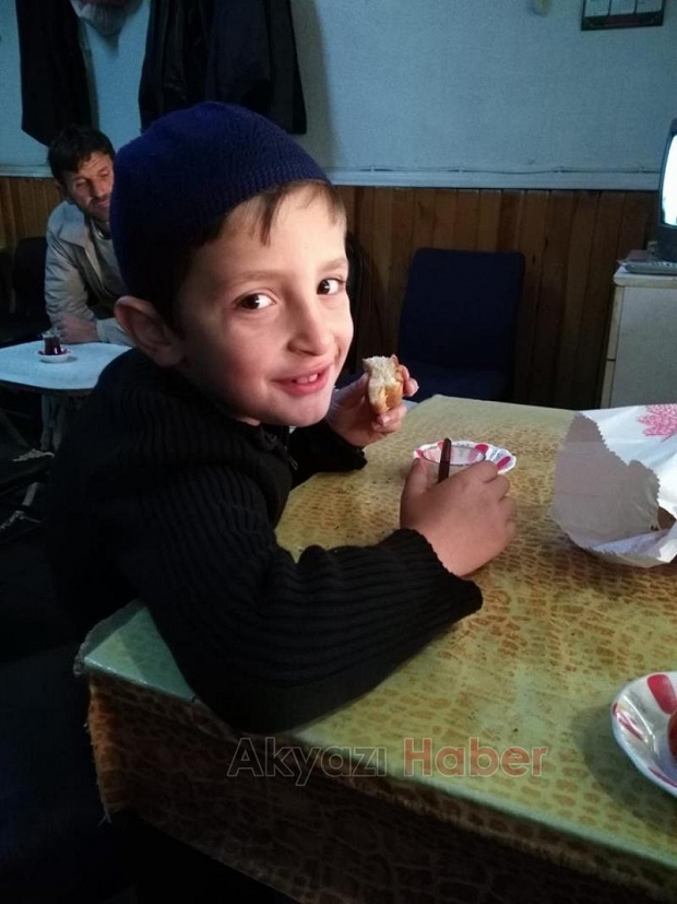 Baba Oğul Aynı Safta