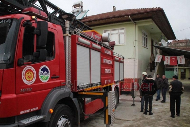 Baca Yangını Büyümeden Söndürüldü