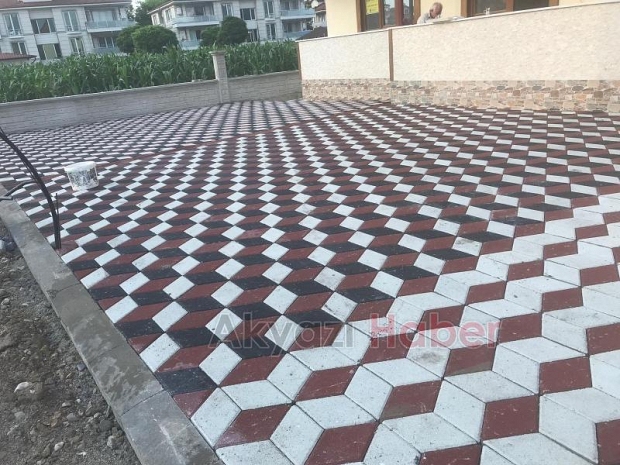 Bahçeniz için en iyisi Baştan Beton Parke
