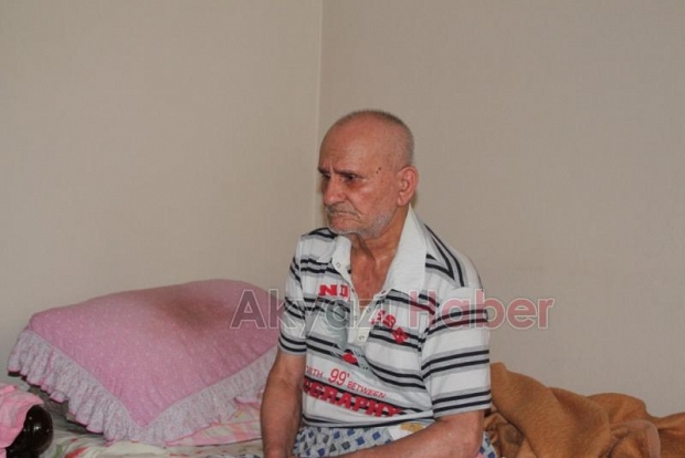 Bakıma Muhtaç 85 Yaşındaki Yaşlı Adam İlgi Bekliyor