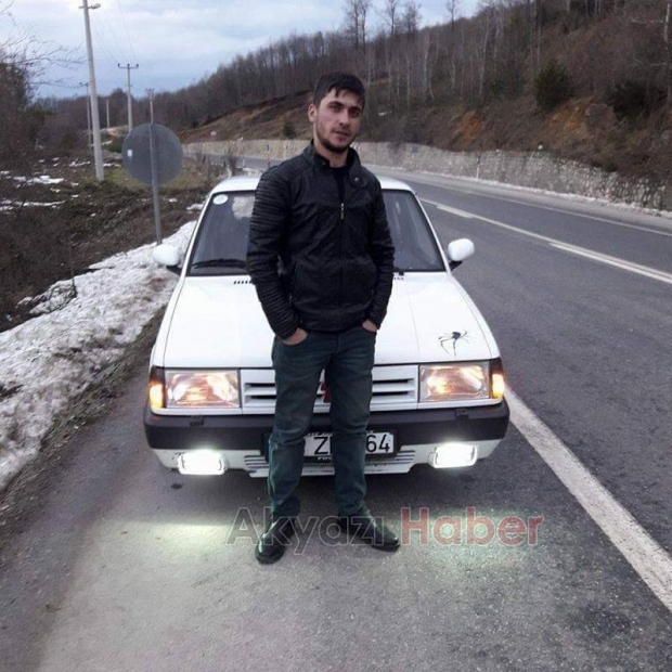 Başına ağaç dalı düşen genç öldü!
