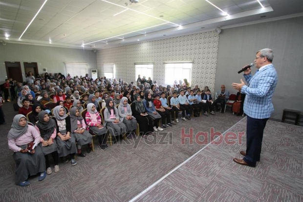 BAŞKAN AKCAN OKUL ZİYARETLERİNE DEVAM EDİYOR