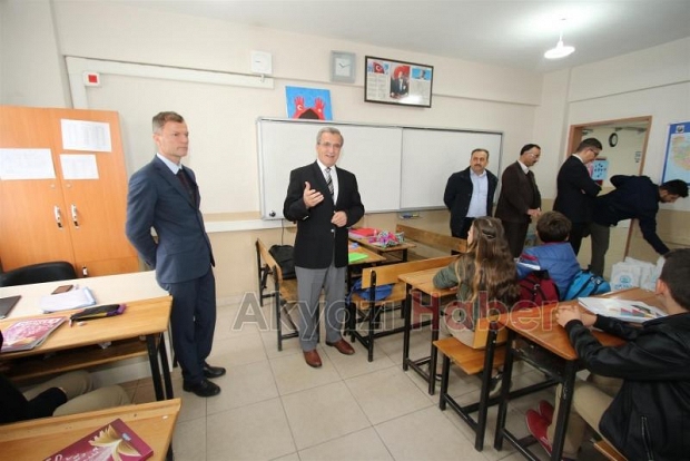 Başkan Akcandan Madanoğluna Ziyaret