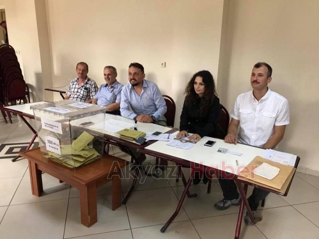 Başkan Hasan Akcan oyunu kullandı