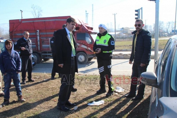 Batakköy Kavşağı Trafik Kazası 5 Yaralı
