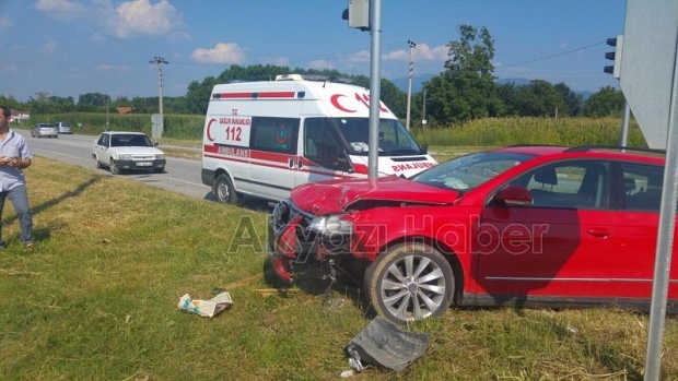 Batakköy Kavşağında Trafik Kazası