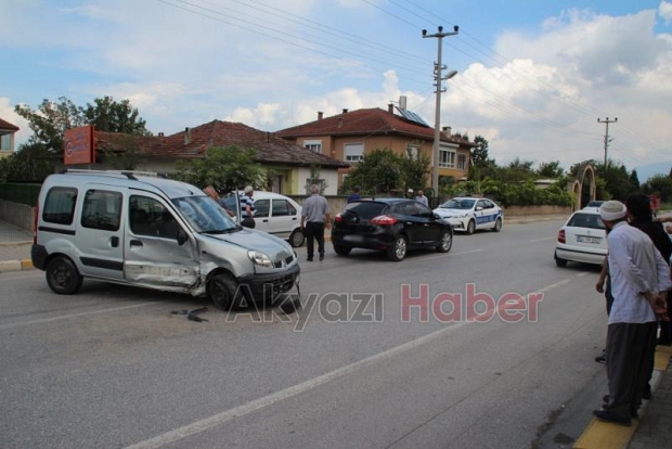 Batakköy Yolunda Zincirleme Kaza