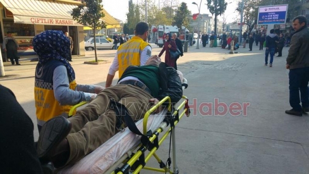 Baygınlık Geçiren Yaşlı Adam Hastaneye Kaldırıldı