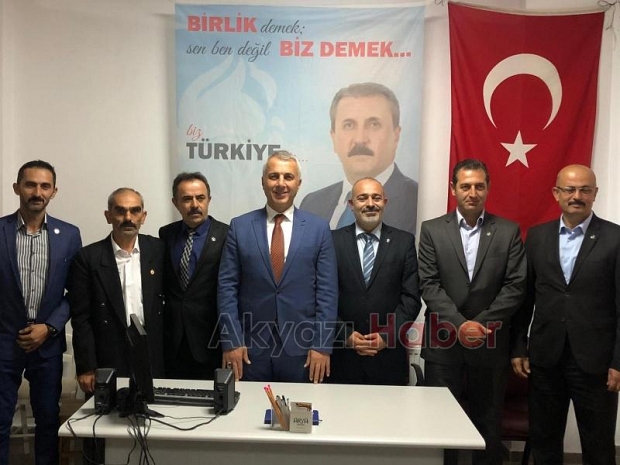 BBP Akyazı İlçe Teşkilat Toplantısı yapıldı