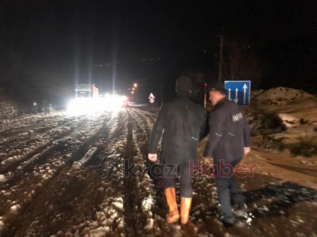 Beldibi'nde kar geçit vermedi