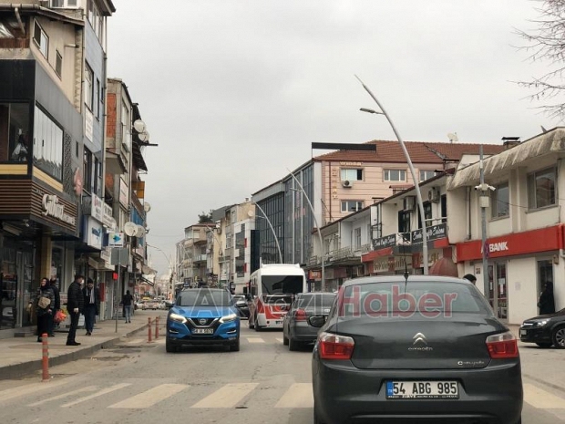 Belediye bankları kaldırdı