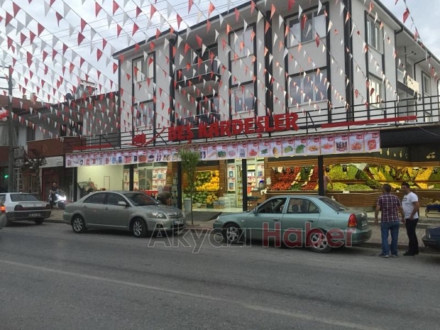 Beş Kardeşler Marketin 3. Şubesi Dualarla Açıldı