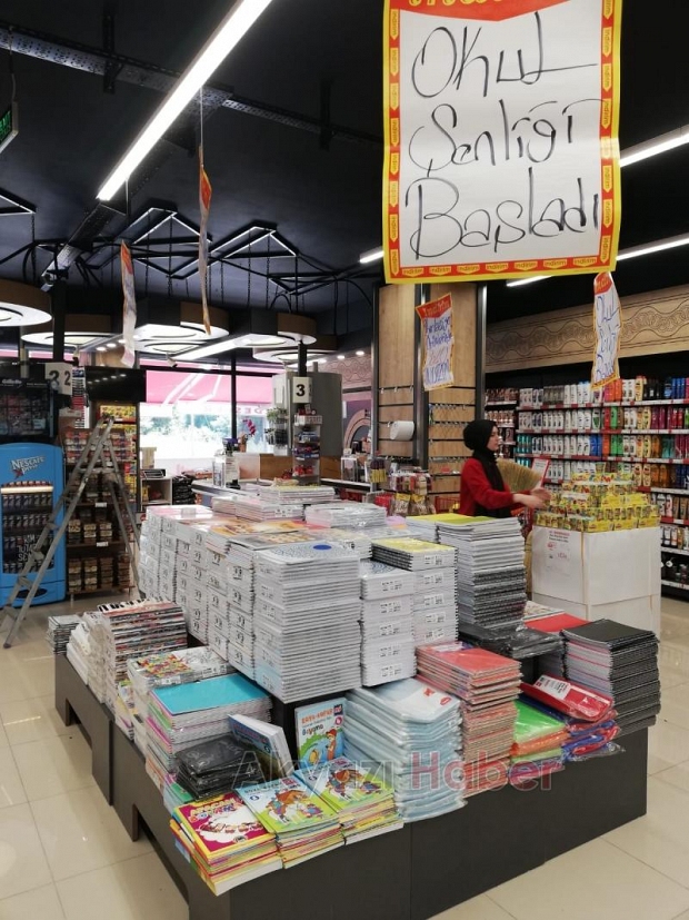Beşkardeşler kırtasiye sezonunu açtı