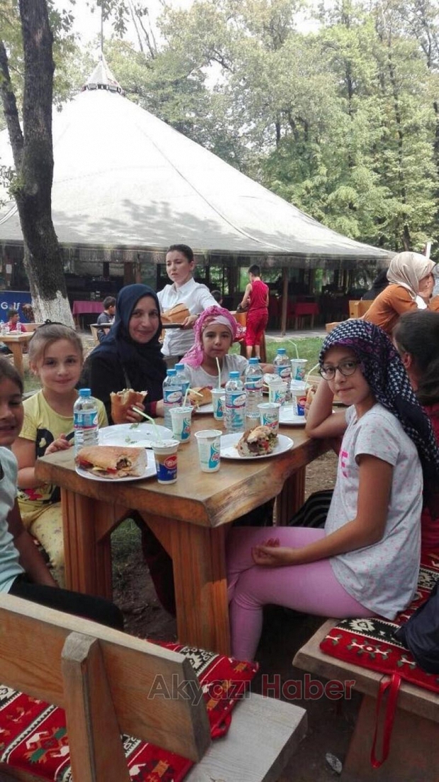 Bilgi Ve Kültür Evi Öğrencilerine Moral Gezisi
