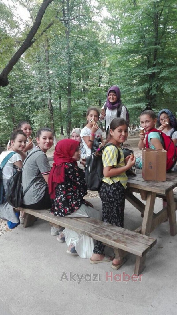 Bilgi Ve Kültür Evi Öğrencilerine Moral Gezisi