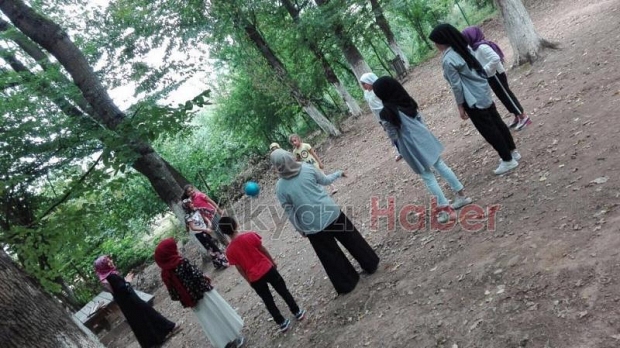 Bilgi Ve Kültür Evi Öğrencilerine Moral Gezisi