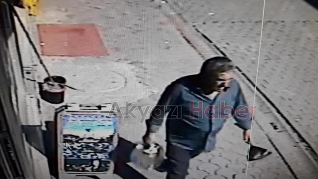 Bir Teneke yağı alıp kaçtı