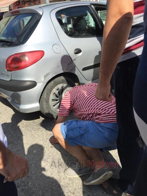 Bisikletiyle otomobile çarptı 