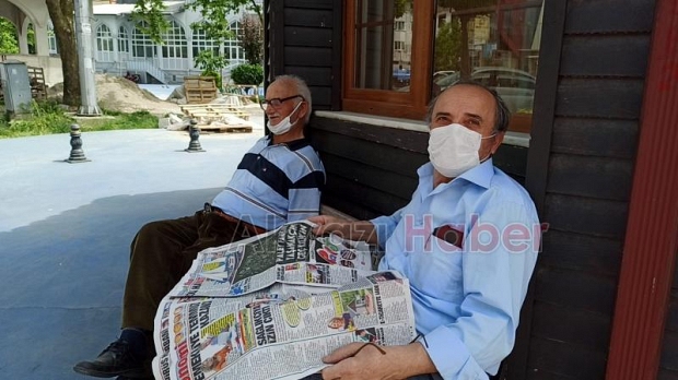 Yaşlılar ikinci haftasında dışarda