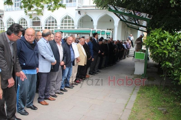 Bülbül Kamacı Defnedildi