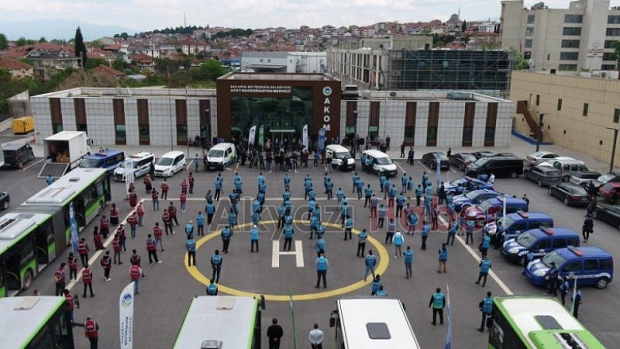 Büyükşehir kararlı her eve maske