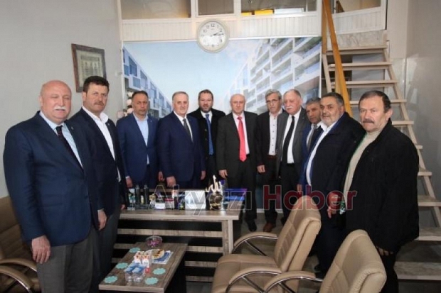 CADDE  EMLAK IN AÇILIŞI  GERÇEKLEŞTiRiLDi