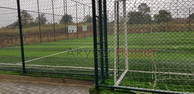 Çakırbey Halı Saha Kompleksi Göz Kamaştırıyor
