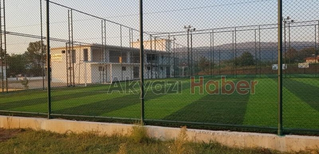 Çakırbey Halı Saha Kompleksi Göz Kamaştırıyor