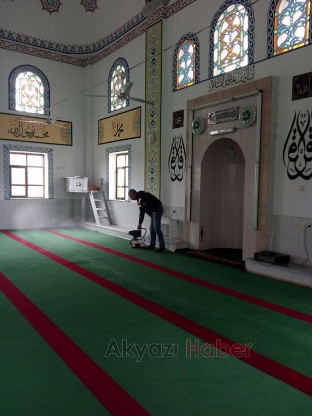 CAMİLERİMİZ İLAÇLAMA VE GÜL KOKUSU İLE RAMAZANA HAZIR