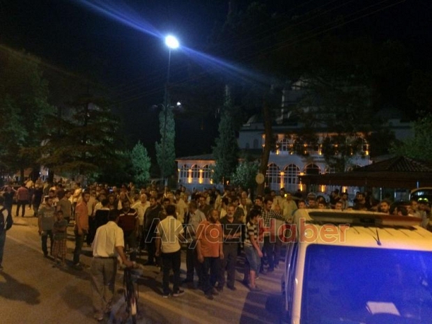 Çarşı İçinde Silah Sesleri Yükseldi