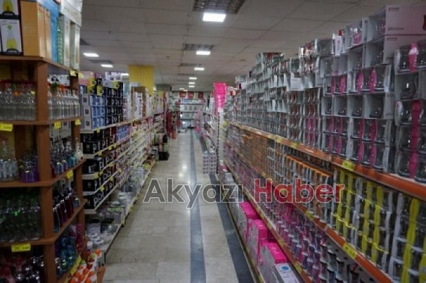 ÇARŞI PAZAR YAZA MERHABA DEDİ