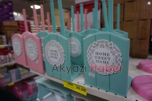 ÇARŞI PAZAR YAZA MERHABA DEDİ