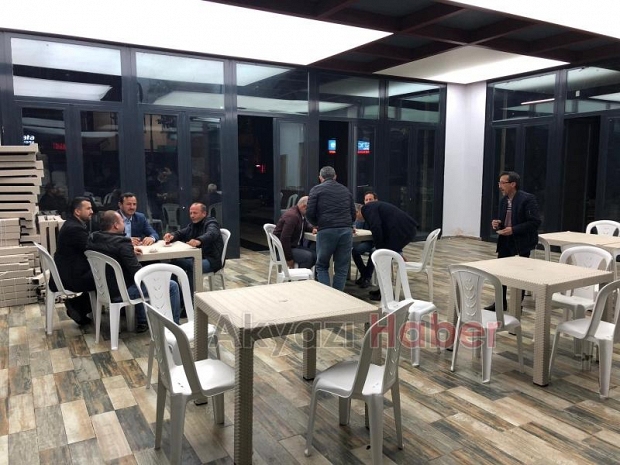 Cevat Ayhan Cami çay bahçesi açıldı