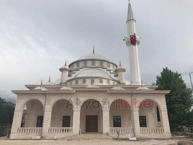 CEVAT AYHAN CAMİ İBADETE AÇILIYOR