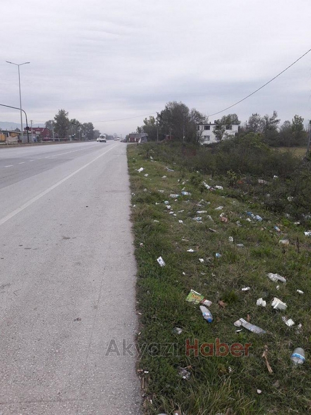 Çevreyi kirletmede fabrikalarla yarışıyoruz