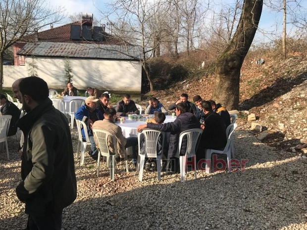 Coşkun Furuncu’nun okuması yapıldı, cami dolup taştı
