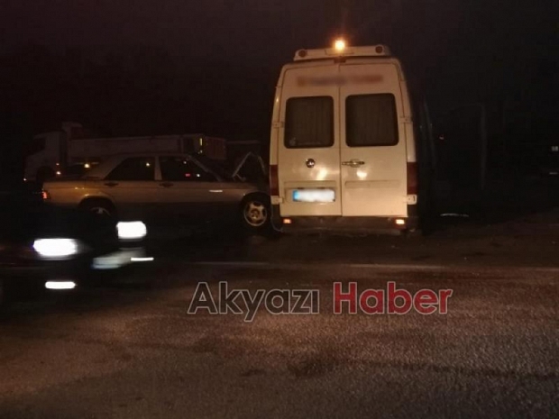 D 100 de otomobil işçi servisi ile çarpıştı 6 Yaralı