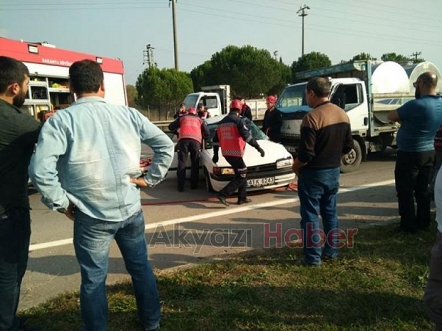 D140 Akyazı Gişelerinde Sıkışmalı Trafik Kazası